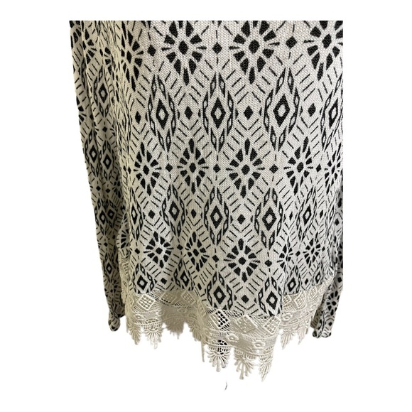 H&M lace hem black white sweater diamond pattern crocheted lace trim Large - Picture 3 of 11